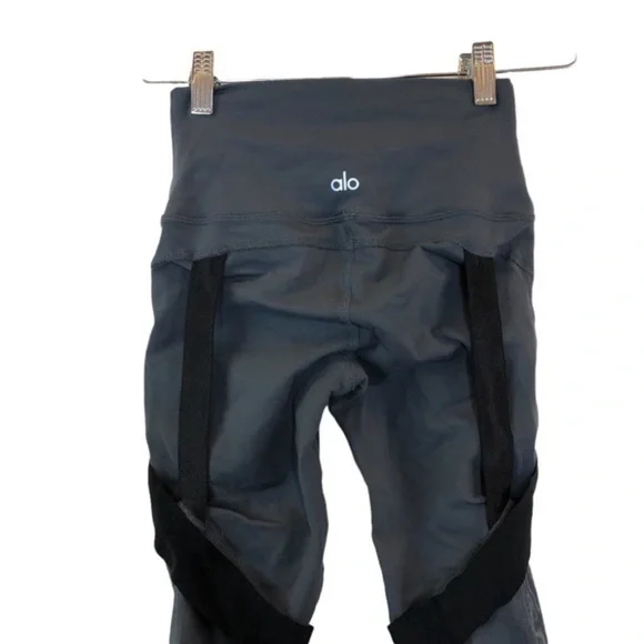 Alo Yoga High Waisted Bandage Leggings Gray - Picture 8 of 10